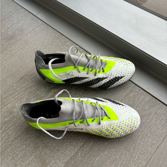 Adidas firm ground predator boots - Picture 2 of 2